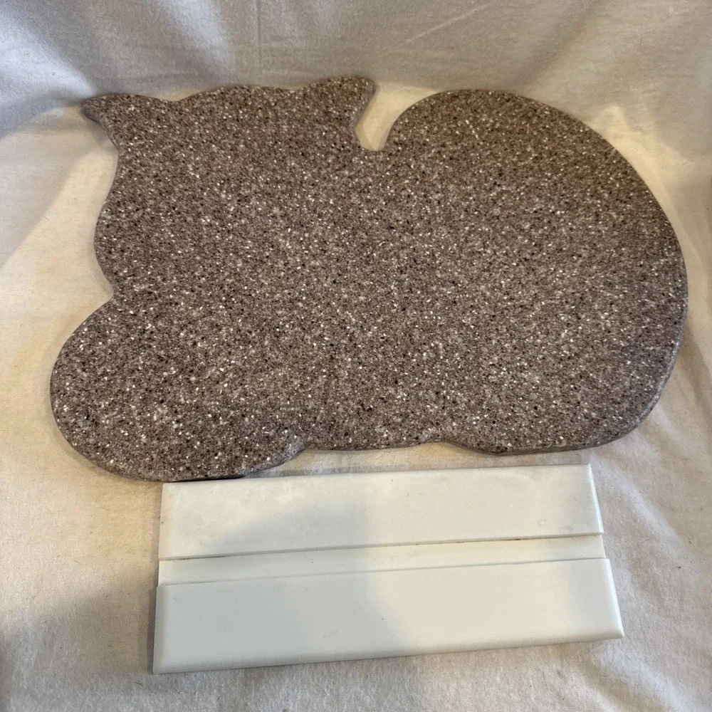 Cat Shaped Corian Cutting Board • Charcuterie Trivet • Kitchen Decor 14 X 10
